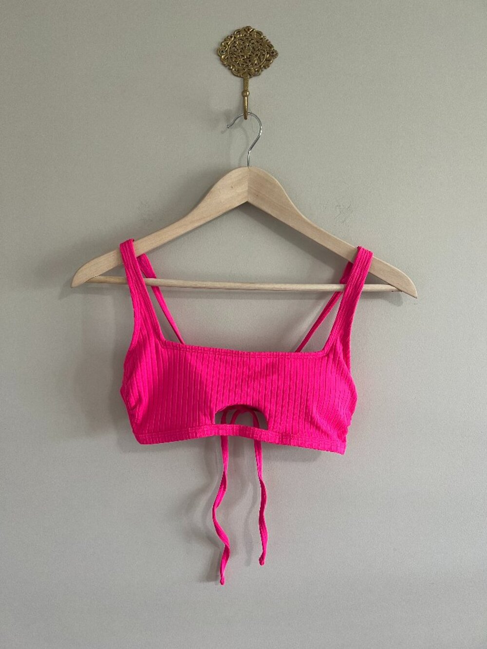 Xhilaration Neon Pink Ribbed Bikini Top Cutout Tie Back Medium NWT Swim